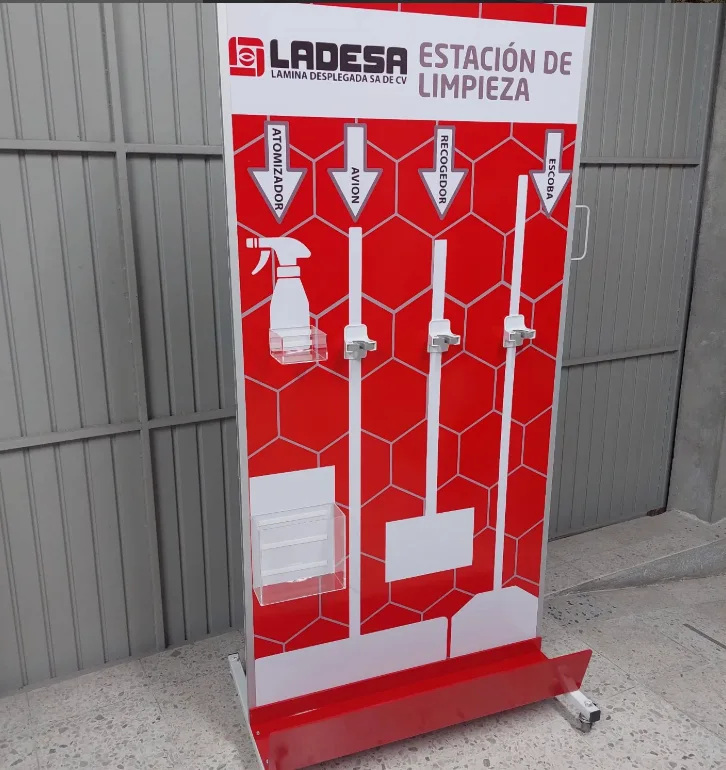 Estación de Limpieza 5s medida 120 x 180 cm. Estructura Móvil
