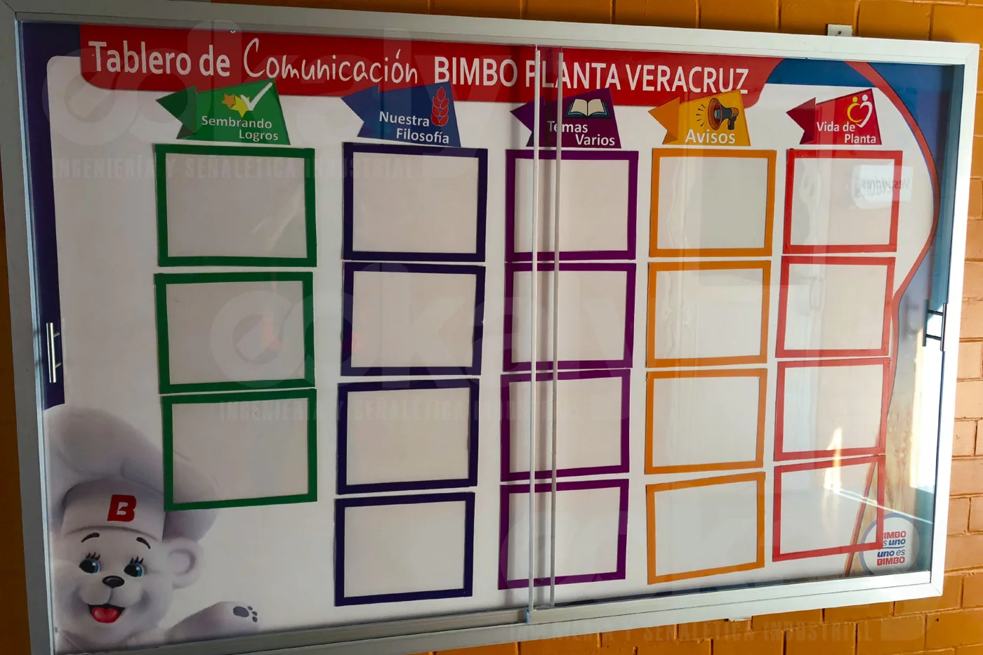 Vitrina de Comunicacion