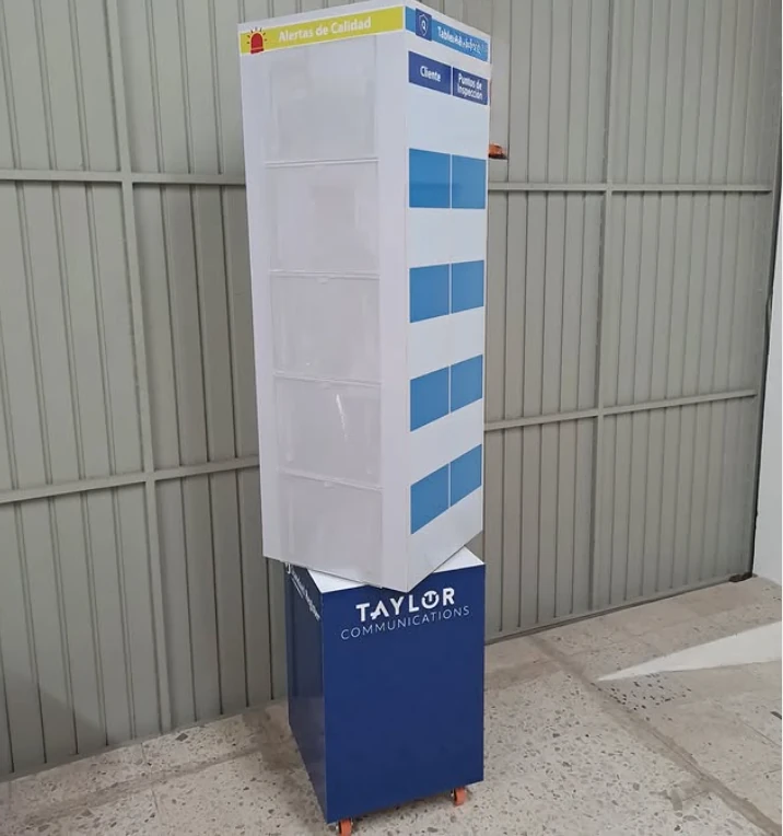 Tótem informativo corporativo