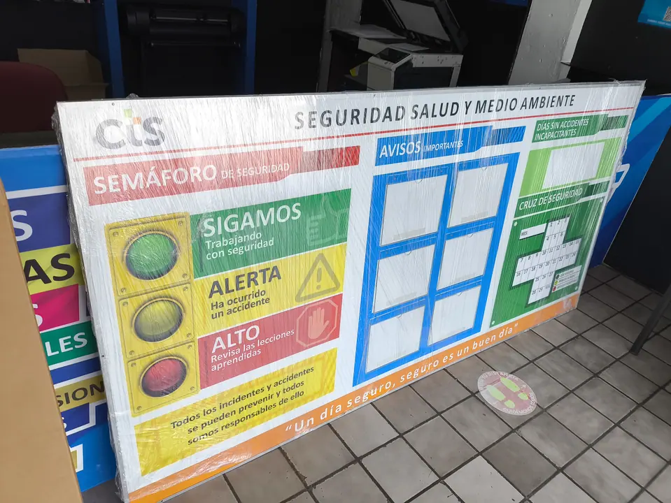2 Pizarrones CTS Corp Matamoros